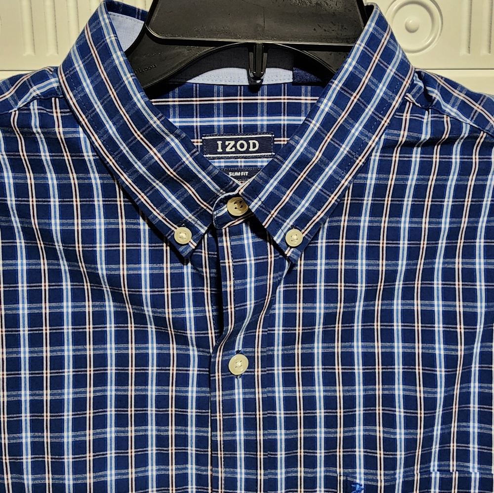 Izod non-iron button down